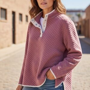 Wallflower Quilted Mauve Sweater